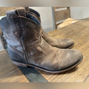 Liberty Black Distressed Bootie